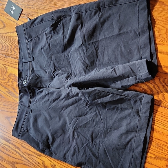 Under Armour Tech Shorts - Picture 8 of 8